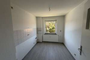 Charmante 3-Zimmer-Wohnung mit frischem Look – Ihr neues Zuhause in Salzgitter-Thiede – Pappeldamm 22, 38239 Thiede, Salzgitter – Vorschaubild 6