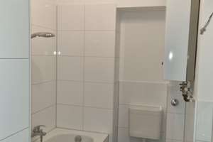 Wohnen im lichtdurchfluteten modernisierten 2. Obergeschoss mit kleinem Balkon in Essen-Rüttenscheid – Annastr. 51, 45130 Rüttenscheid, Essen – Vorschaubild 6