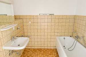 Zentral gelegene 2-Zimmer-Wohnung im 5. OG mit Aufzug und Balkon  – Kronprinzenstr.  115, 40217 Düsseldorf – Vorschaubild 5