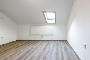 Wohnen am Kastell - Zweifamilienhaus mit moderner Eigentümerwohnung am Oberhausener Kastell – Die vollständige Adresse der Immobilie erhältst du vom Anbieter., 46147 Holten, Oberhausen – Vorschaubild 9