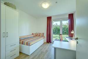 Lichtdurchflutetes Zuhause mit Terrasse und Rundum-Grünblick – Die vollständige Adresse der Immobilie erhältst du vom Anbieter., 40472 Rath, Düsseldorf – Vorschaubild 14
