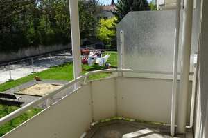 Helle 2-Zi.-Wohnung mit Balkon - jetzt Besichtigungstermin vereinbaren! – Klingenberger Straße 9, 1187 Plauen (Stadtteil), Dresden – Vorschaubild 3