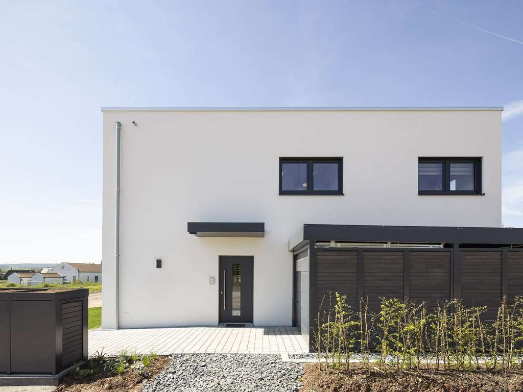 Kurzfristig bezugsfertig - freistehendes Einfamilienhaus im Bauhaus-Stil