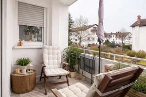 Lichtdurchflutete 3 Zi.-Wohnung in kleiner Wohnanlage mit großem Süd-Balkon, sep. Küche & gr. Keller – Die vollständige Adresse der Immobilie erhältst du vom Anbieter., 82256 Fürstenfeldbruck – Vorschaubild 3