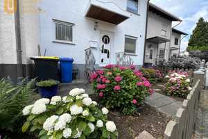 Familienfreundliches Reihenmittelhaus in Nieder-Roden: 5 Zimmer * Garten * Balkon * Garage – Offenbach (Kreis) – Vorschaubild 1