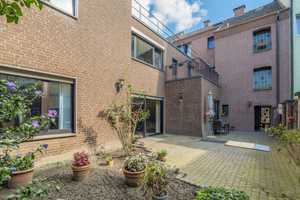 Für Macher: 3-Familienhaus in Duisburg-Wanheimerort zur flexiblen Nutzung – Duisburg – Vorschaubild 1