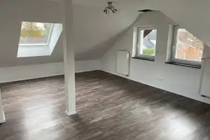 2-Zimmer-Dach-Geschoss-Whg. – München – Vorschaubild 2