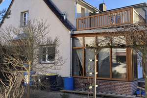 Kernsaniertes Reihenendhaus in der Waldsiedlung Hakenfelde mit Dachterrasse und Garten – Eschenweg 99, 13587 Hakenfelde, Berlin – Vorschaubild 2