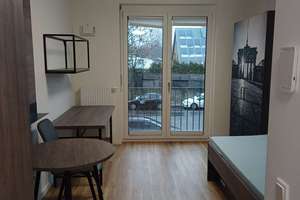 Willkommen in Ihrer vollmöblierten Singlewohnung! Warmmiete inkl. Strom und Internet! – Rennbahnstraße 83, 13086 Weißensee, Berlin – Vorschaubild 1