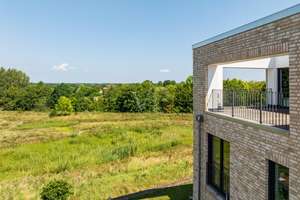 IN WOLFSBURGS ANGESAGESTER LAGE - HIGHEND STADTHAUS MIT DACHTERRASSE UND BLICK INS GRÜNE – Die vollständige Adresse der Immobilie erhältst du vom Anbieter., 38446 Steimker Berg, Wolfsburg – Vorschaubild 2