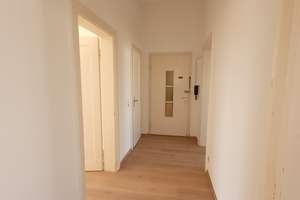 * NEU RENOVIERT - SOFORT BEZUGSFÄHIG * charmante 3-Zi.-ALTBAU-Wohnung in ausgezeichneter CITYLAGE * – Aufseßplatz 6, 90459 Galgenhof, Nürnberg – Vorschaubild 8