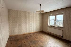 Potenzialreiches Mehrfamilienhaus in Schwarzenbach bei Pressath – Ideal für Sanierer & Investoren – Die vollständige Adresse der Immobilie erhältst du vom Anbieter., 92270 Schwarzenbach – Vorschaubild 13