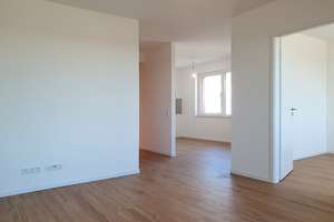 Großzügige 2-Zimmer ideal für Paare! – Rosalind-Franklin-Allee 80, 30539 Bemerode, Hannover – Vorschaubild 1