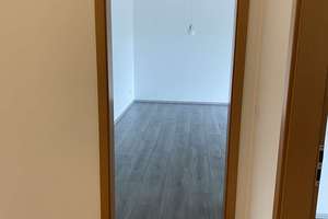 Zentrumsnahe 4-Zimmer Wohnung mit tollem Südbalkon in Erding zu vermieten! – Die vollständige Adresse der Immobilie erhältst du vom Anbieter., 85435 Erding – Vorschaubild 9
