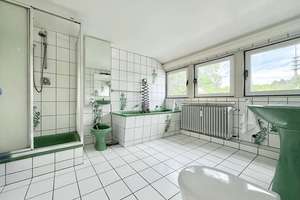 Außergewöhnliche Dachgeschosswohnung mit großer Dachterrasse für anspruchsvolle Paare – Die vollständige Adresse der Immobilie erhältst du vom Anbieter., 42653 Gräfrath, Solingen – Vorschaubild 11