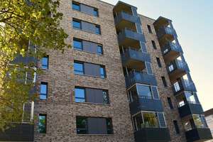 Moderne Wohnung mit großen Flächen, rollstuhlgerechtes Wohnen möglich