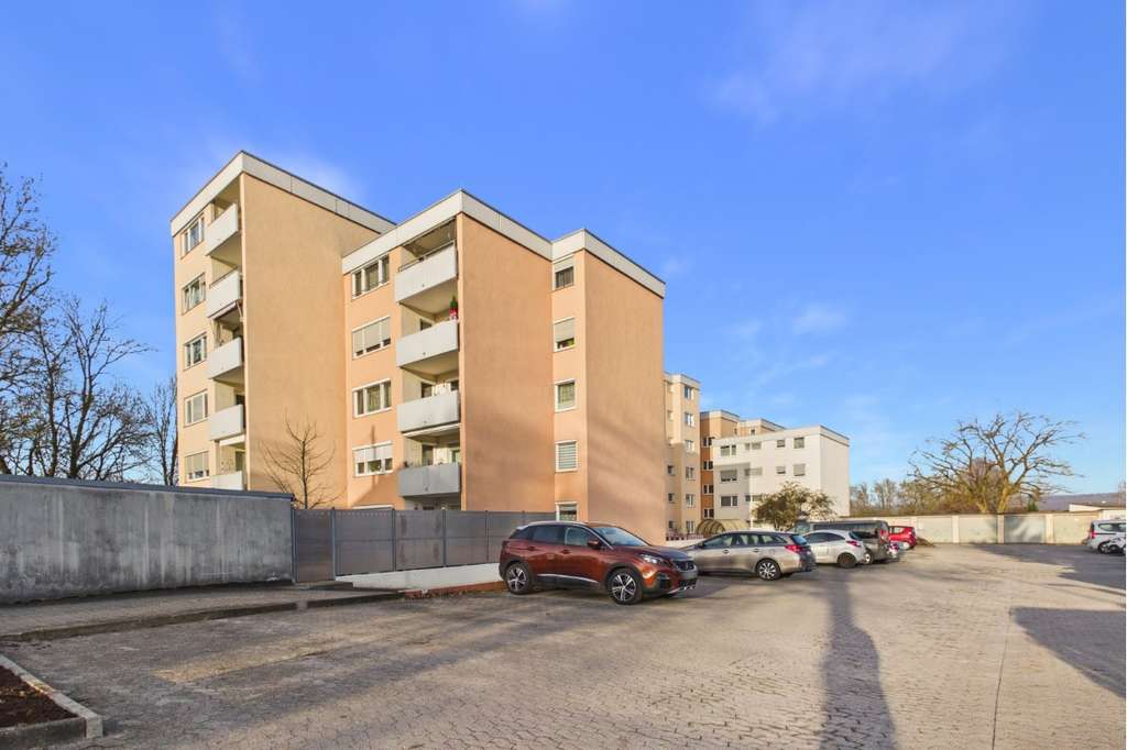 Immobilie in Gomaringen - Etagenwohnung mit Balkon zu verkaufen - Bild 1