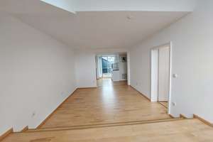 Urban Living: Schmuckstück mit Dachterrasse, EBK, Aufzug & XXL-Speicher am RMCC – Rheinbahnstraße 3, 65185 Mitte, Wiesbaden – Vorschaubild 4