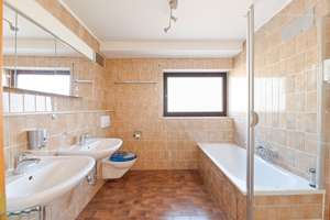 Property thumbnail 19