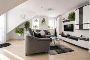 Schöne 3-Zimmer-ET-Wohnung (vermiet) mit Balkon, Garage & Hobbyraum nahe Uni Hohenheim - von Privat – Filderhauptstraße 147b, 70599 Plieningen (Ortsteil), Stuttgart – Vorschaubild 1