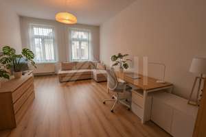 Direkt in der pulsierenden Leipziger Metropole ... Stilvolle Immobilie mit Balkon und modernem Komfo – Cöthner Straße 51, 4155 Gohlis-Süd, Leipzig – Vorschaubild 4