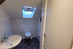 4-Zimmer-DG-Wohnung in Düsseldorf mit EBK – 40474 Derendorf, Düsseldorf – Vorschaubild 13