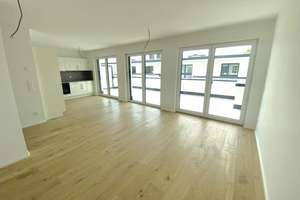 schöne 2 Zimmer Penthouse Wohnung