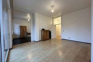 2,5 Zimmer Erdgeschoss Wohnung mit überdachtem Balkon in Krefeld Cracau – Friedrich-Ebert-Straße 47, 47799 Cracau, Krefeld – Vorschaubild 4