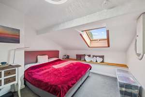 Architektenhaus mit Traumgarten, Indoor-Pool & uneinsehbarem Grundstück in ruhiger Lage – Die vollständige Adresse der Immobilie erhältst du vom Anbieter., 83236 Übersee – Vorschaubild 21
