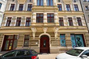 Großzügige Eigentumswohnung im 3. Obergeschoss eines charmanten Altbaus – Leibnizstraße 34, 39104 Altstadt, Magdeburg – Vorschaubild 2