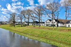 Neu gebaut, naturnah gewohnt: Exklusiver Bungalow mit neuer Einbauküche in Herzlake an der Hase! – Emsland (Kreis) – Vorschaubild 2