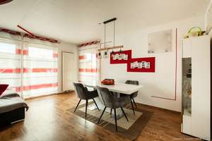 *Preisreduzierung* 
Modernisiertes Einfamilienhaus mit PV-Anlage, 2 Garagen und großem Garten – Hermann-C.-Starck-Straße 7, 79725 Laufenburg (Baden) – Vorschaubild 4