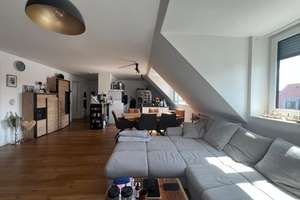 Stilvolle 4-Zimmer-Wohnung in Altdorf – Barrierefrei, lichtdurchflutet und neuwertig
