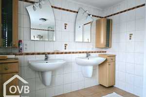Gepflegtes Einfamilienhaus mit Garage in Heisfelde – Leer (Kreis) – Vorschaubild 11