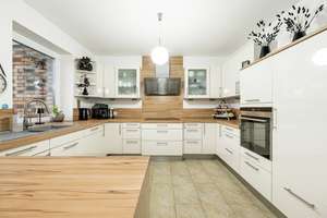 Bremerhaven - Leherheide // Eleganz trifft Komfort – Ihre Stadtvilla mit Stil – Die vollständige Adresse der Immobilie erhältst du vom Anbieter., 27578 Leherheide, Bremerhaven – Vorschaubild 12