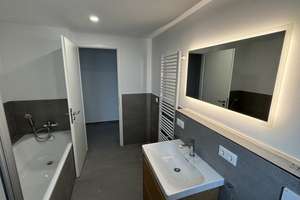 Erstbezug | Sonnige 3,5-Zimmer Wohnung | Einbauküche | Balkon | Einzelgarage | KFW55 | ER-Zentrum – Anton-Bruckner-Straße 8, 91052 Röthelheim, Erlangen – Vorschaubild 20