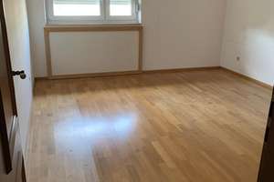 4-Zimmer-Wohnung mit Loggia – Aufzug & ruhige Lage nahe PEP & Ost – Quiddestraße 70, 81735 Neuperlach, München – Vorschaubild 6