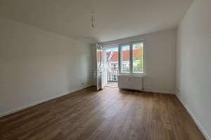 PROVISIONSFREI! 1 ZIMMER WOHNUNG IM KÖRNERKIEZ! BALKON MIT SÜDAUSRICHTUNG! – Nogatstraße 17, 12051 Neukölln (Ortsteil), Berlin – Vorschaubild 1