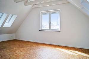 Eigennutzung im EG möglich! Vermietetes 3-Parteien-Haus auf sonnigem Eckgrundstück in ruhiger Lage – Die vollständige Adresse der Immobilie erhältst du vom Anbieter., 82166 Gräfelfing – Vorschaubild 12