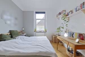 helle attraktive 4-Zimmer-Wohnung mit zwei Balkonen in Wuppertal-Barmen  – Die vollständige Adresse der Immobilie erhältst du vom Anbieter., 42281 Barmen, Wuppertal – Vorschaubild 7