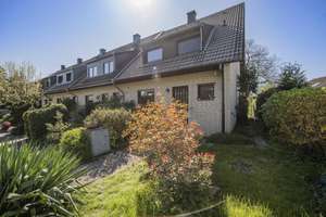 Ihr neues Zuhause: eine Familienidylle mit traumhaften Garten in Büttgen! – Die vollständige Adresse der Immobilie erhältst du vom Anbieter., 41564 Kaarst – Vorschaubild 2