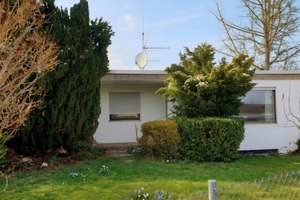 Einfamilienhaus im Bungalowstil mit 8 Zimmern in Stuttgart-Vaihingen