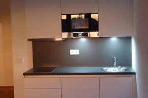 Exklusives Studio-Apartment in Köln-Sülz – Hochwertige Wohnqualität mit Balkon und TG-Stellplatz – Universitätsstraße 3, 50937 Sülz, Köln – Vorschaubild 3