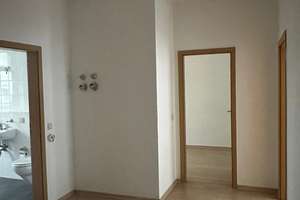 ***2 Zimmer-Wohnung mit Balkon, EBK inkl. Spülmaschine, Bad mit Wanne und Dusche!*** – 9131 Ebersdorf, Chemnitz – Vorschaubild 7