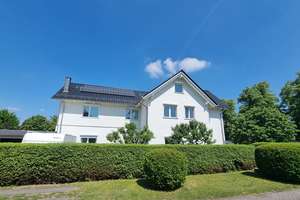 Hauptstadtmakler-Großzügiges Mehrgenerationenhaus in Top-Lage – Die vollständige Adresse der Immobilie erhältst du vom Anbieter., 12526 Bohnsdorf, Berlin – Vorschaubild 3