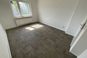 2 Zimmer-Wohnung mit modernisiertem Tageslichtbad und Dusche – Dummersdorferstraße 16, 23569 Kücknitz, Lübeck – Vorschaubild 13