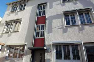 Erfolgreich vermiet:-- 3 Zi.-DG-Whg. ca. 85qm DIN (teilmodernisiert - ohne Balkon) in Stuttgart-West – Schwabstr. 36.2, 70197 Stuttgart – Vorschaubild 1