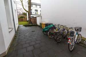 Charmante Dachgeschosswohnung in Bonner Südstadt mit Gartennutzung – Die vollständige Adresse der Immobilie erhältst du vom Anbieter., 53113 Südstadt, Bonn – Vorschaubild 8