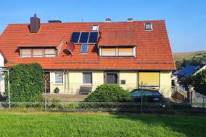 Tolles 2-3 Familienhaus mit tollem Ausblick zur Burg Hardenberg-Preis VB – Die vollständige Adresse der Immobilie erhältst du vom Anbieter., 37176 Nörten-Hardenberg – Vorschaubild 2