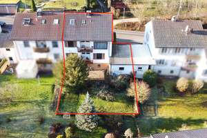 * PERFEKT FÜR DIE FAMILIE: 1-/2-FAMILIENHAUS MIT GARAGE + GARTEN IN STUTTGART-ROHRACKER *